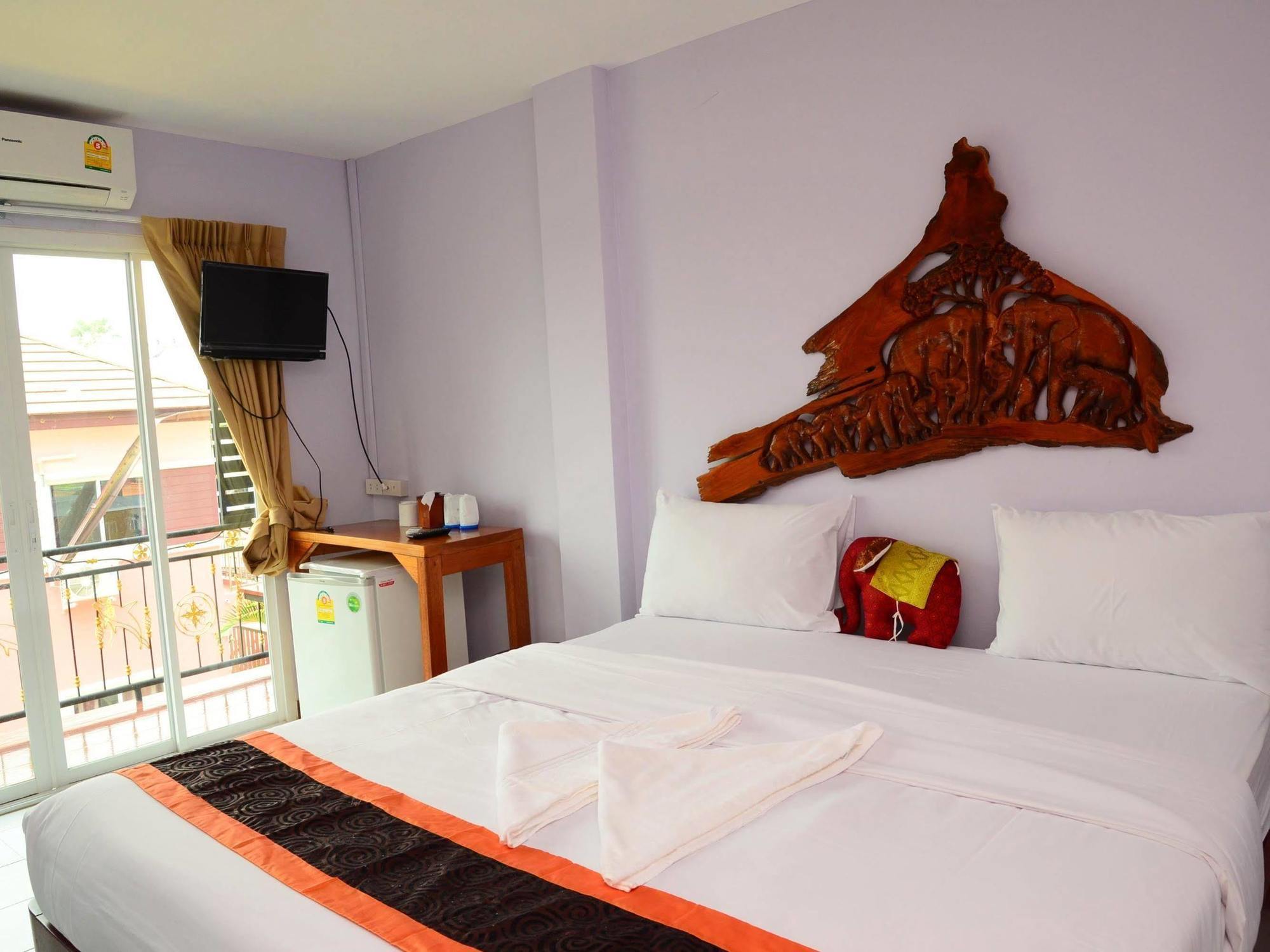 Baan Taklom Chomtalay Hotel Cha-Am Ngoại thất bức ảnh